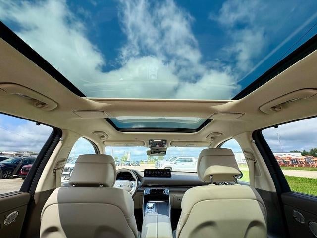 2024 Genesis GV80 Base